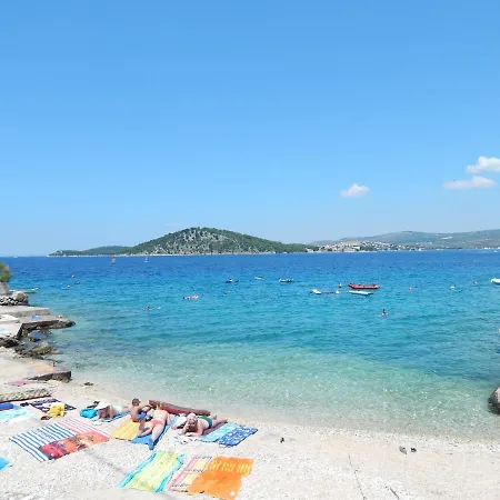 Daire Linda Seaview&pool