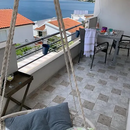 Linda Seaview&pool Ražanj